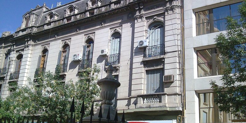 Ituzaingó, Buenos Aires — Skyline