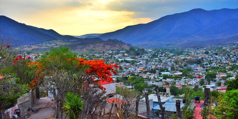 Buenavista de Cuéllar, Guerrero — Centro