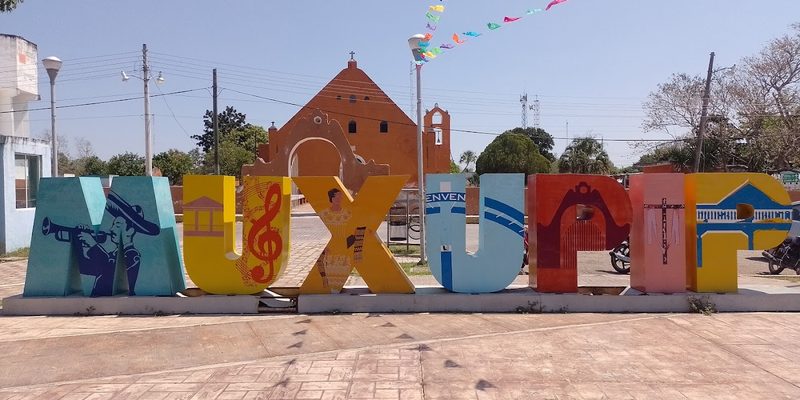 Muxupip, Yucatán — Skyline