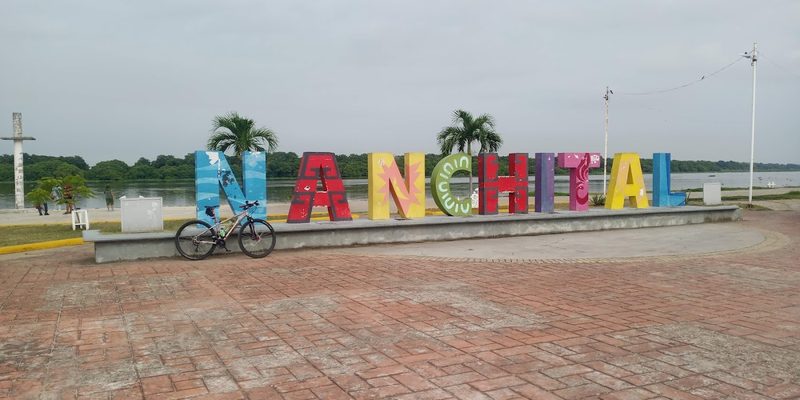 Nanchital de Lázaro Cárdenas del Río, Veracruz — Centro