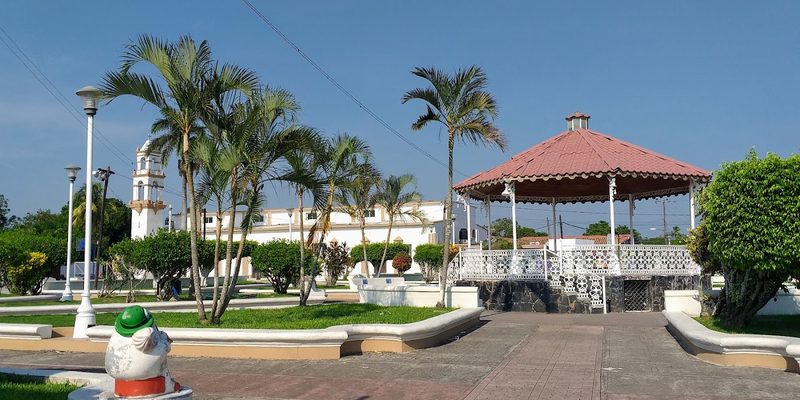 Tlalixcoyan, Veracruz — Centro