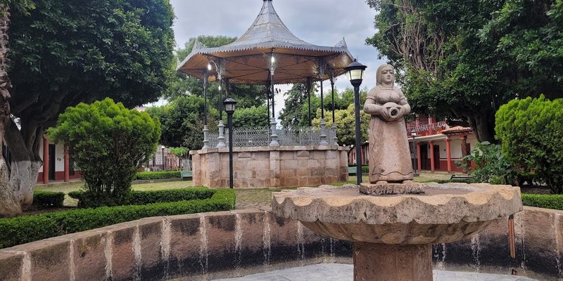 Tzintzuntzan, Michoacán — Centro