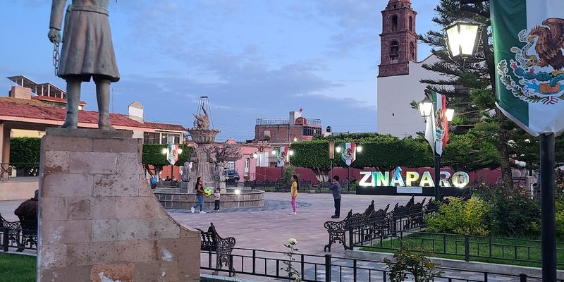 Zináparo, Michoacán — Panorama