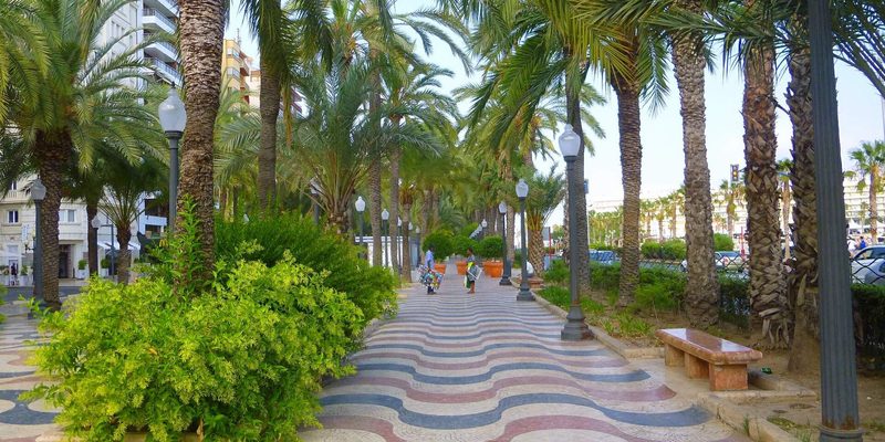 Alicante, Comunitat Valenciana — Skyline
