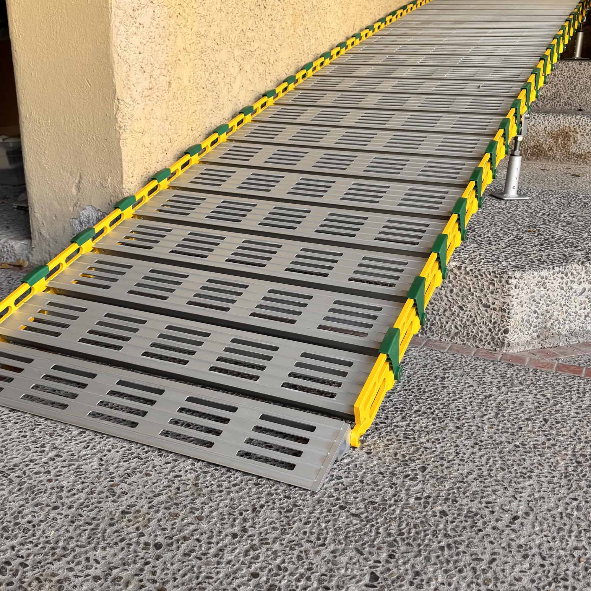 Andafacil® Rampa Enrollable de Aluminio a la Medida
